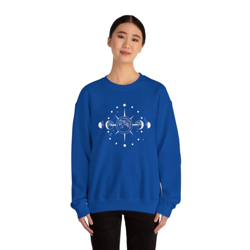 Moon Graphic Sweatshirt - Image 37