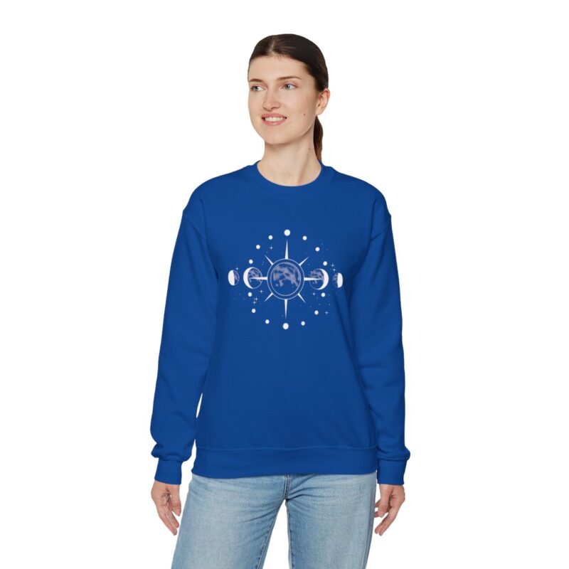 Moon Graphic Sweatshirt - Image 41